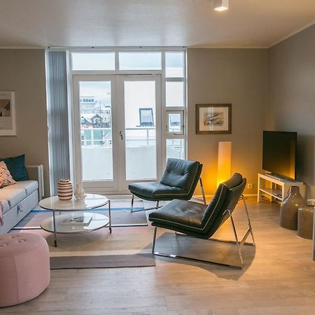 Penthouse Downtown With Free Parking Apartment เรคยาวิก ภายนอก รูปภาพ