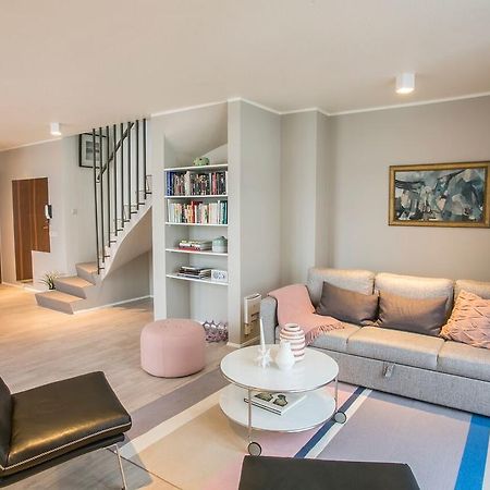 Penthouse Downtown With Free Parking Apartment เรคยาวิก ภายนอก รูปภาพ