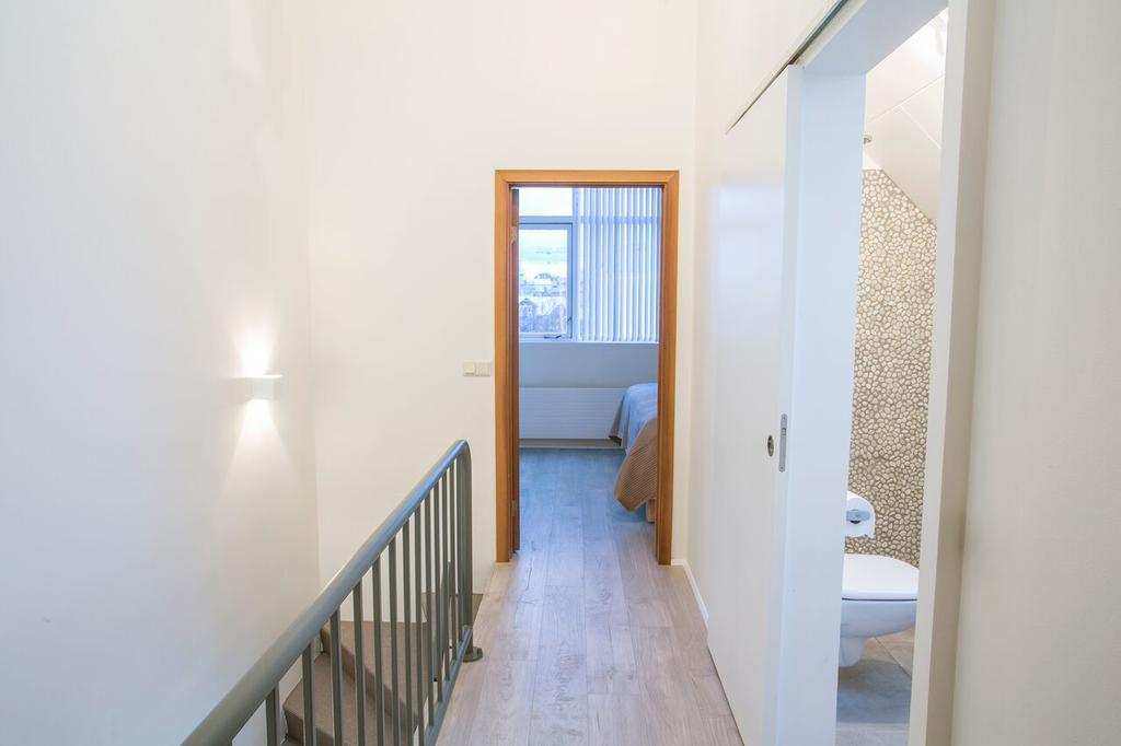 Penthouse Downtown With Free Parking Apartment เรคยาวิก ภายนอก รูปภาพ